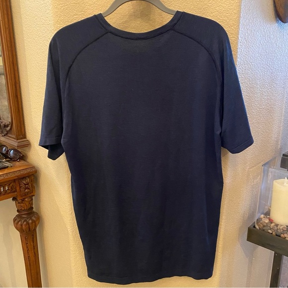 Lululemon x Peloton Men Navy Metal Vent Tech Athletic T-Shirt Size XL - Picture 4 of 7